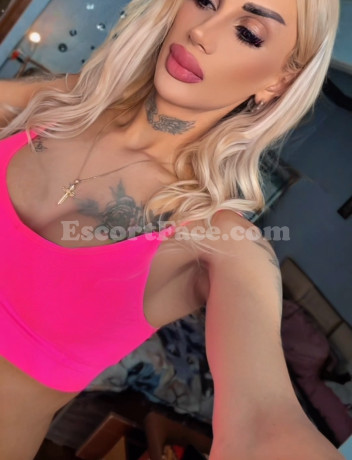 Eva Shemale escort Gyumri
