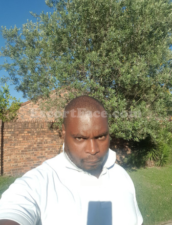 BlackG male escort Konin