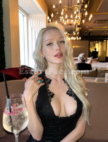 Molly AZ EscortFace Turkey